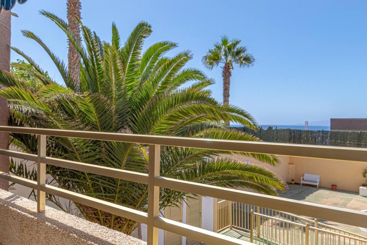 Atlantic Pearl Apt By Dream Homes Tenerife Puerto de Santiago  Exterior photo